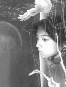 邱语