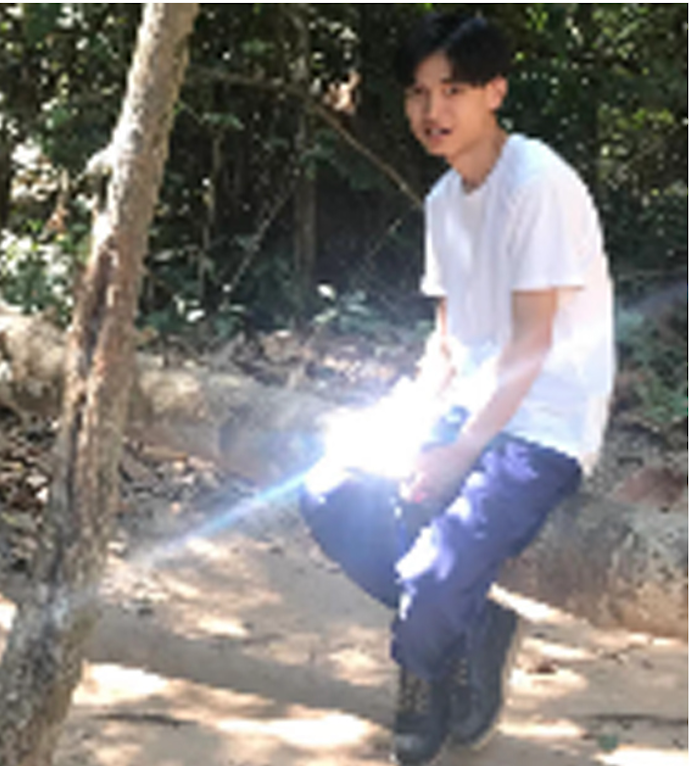 李嘉易