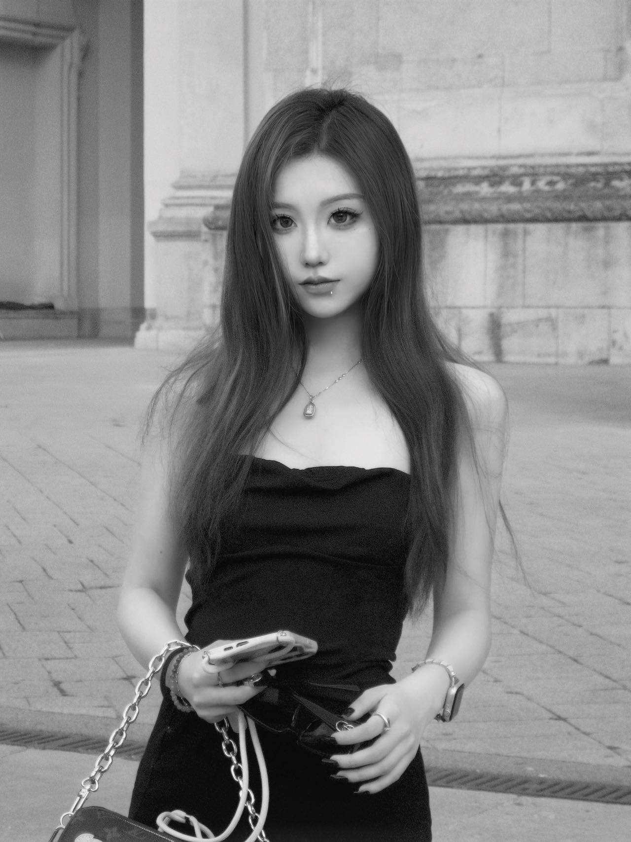 魏敏 （Vincy Wei）